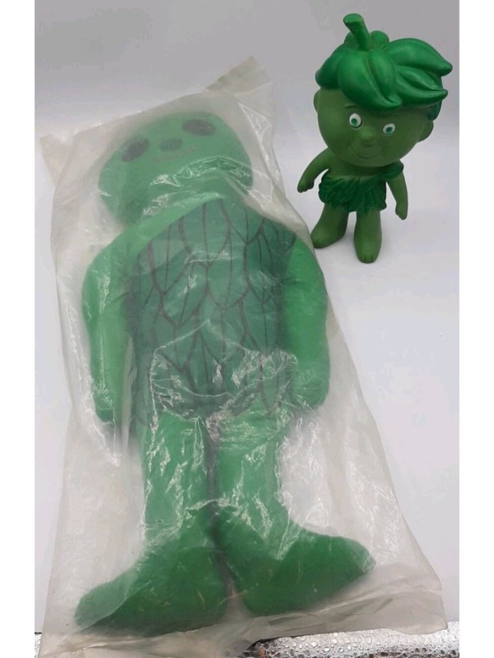 Jolly Green Giant Vintage Rag Doll 15" in Sealed Bag & Little Sprout Vinyl Doll